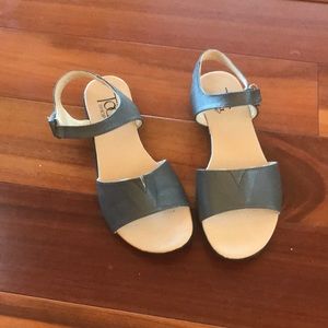 THE TOG SHOP SANDALS